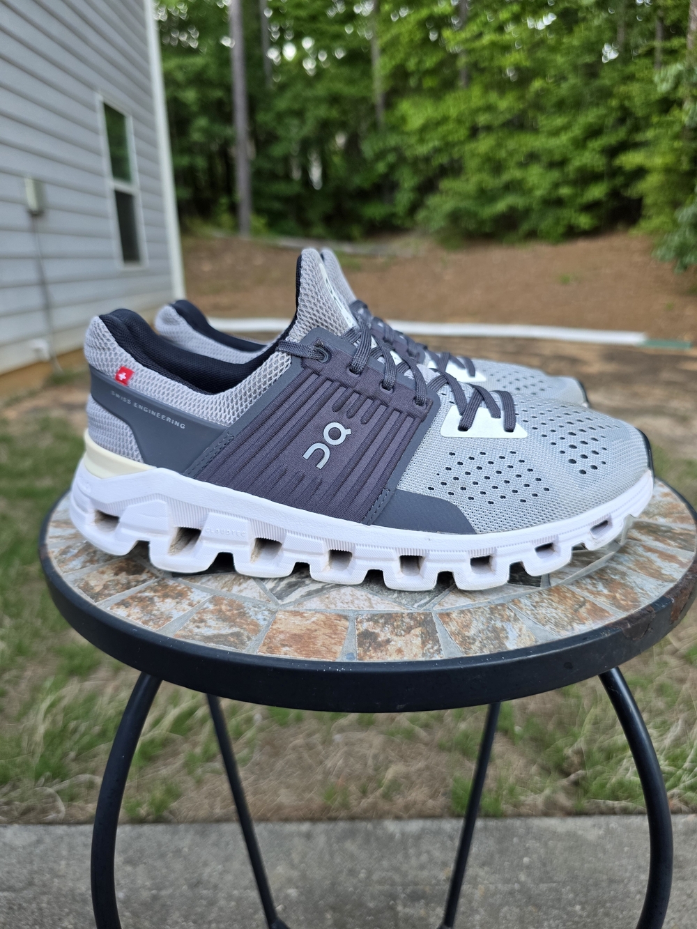 On Cloudswift 41.98922 Alloy/Eclipse Running Shoes Sneakers Women's Size 7